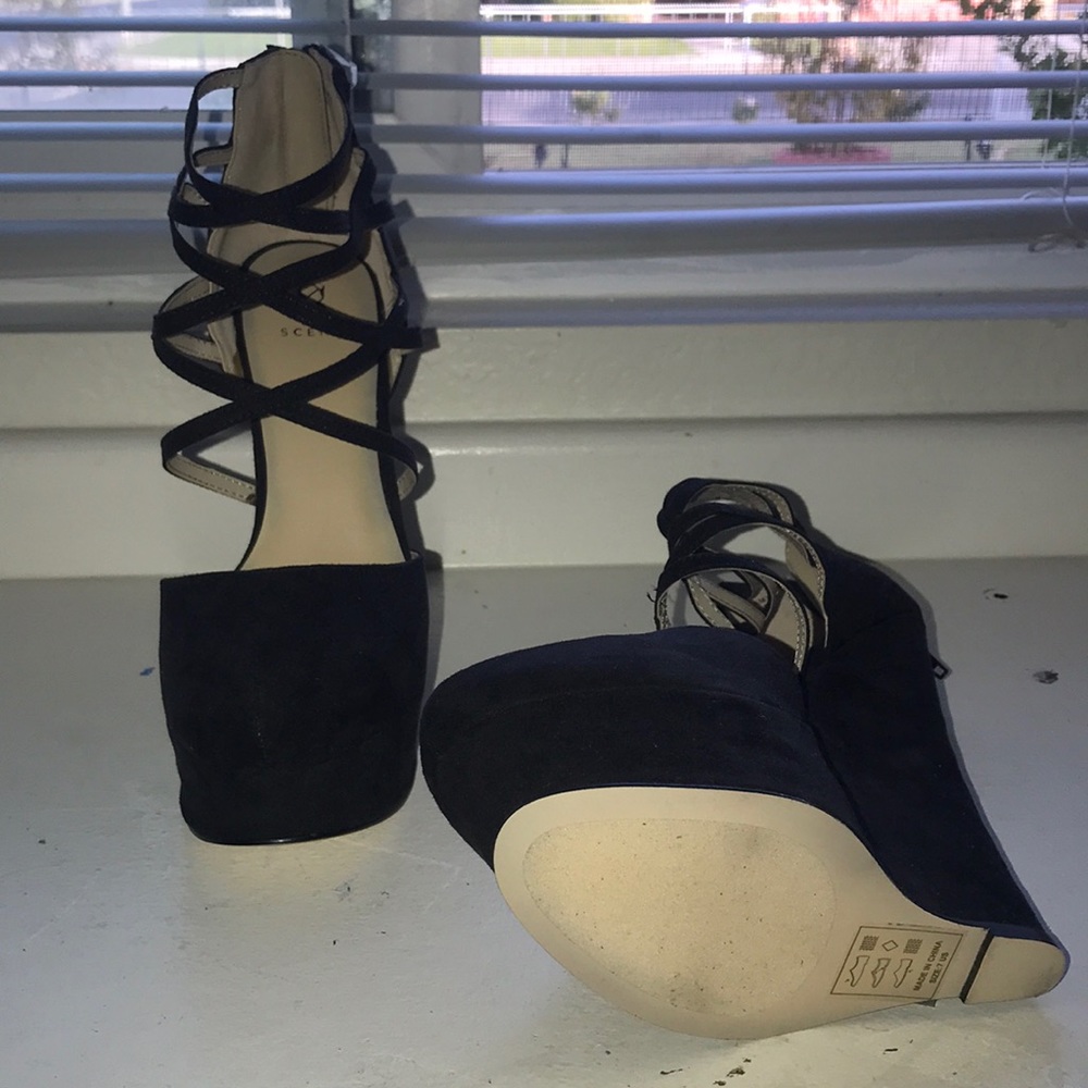 new suede black strapped wedges